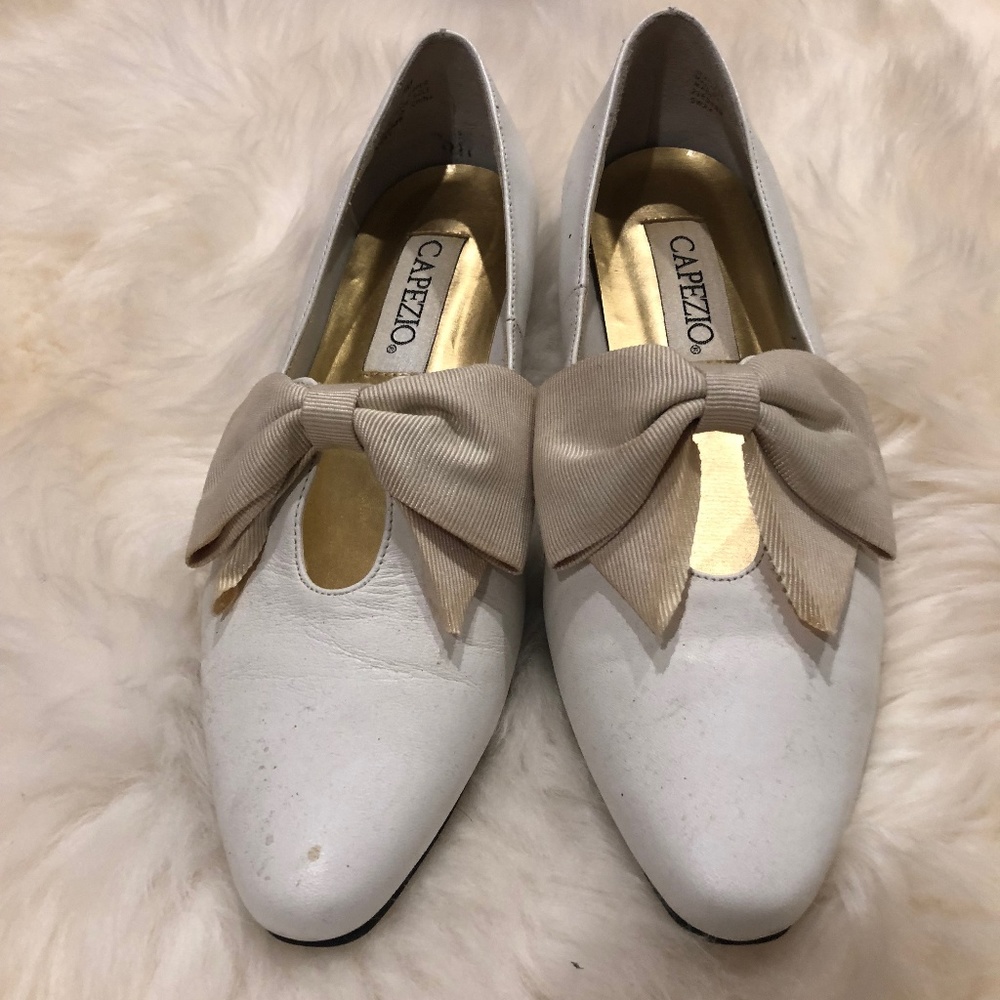 Vintage Capezio Leather Flats